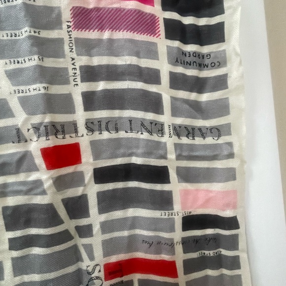 Kate Spade NYC Scarf - Picture 6 of 9